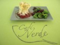 /album/fotogaleria-fotos/saquito-de-compota-de-manzana-con-queso-de-cabra-y-frutos-rojos-jpg/